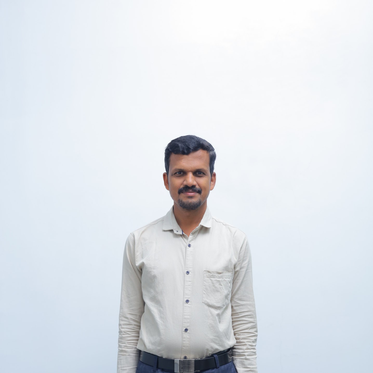 Dr. PAZHANIMUTHU C