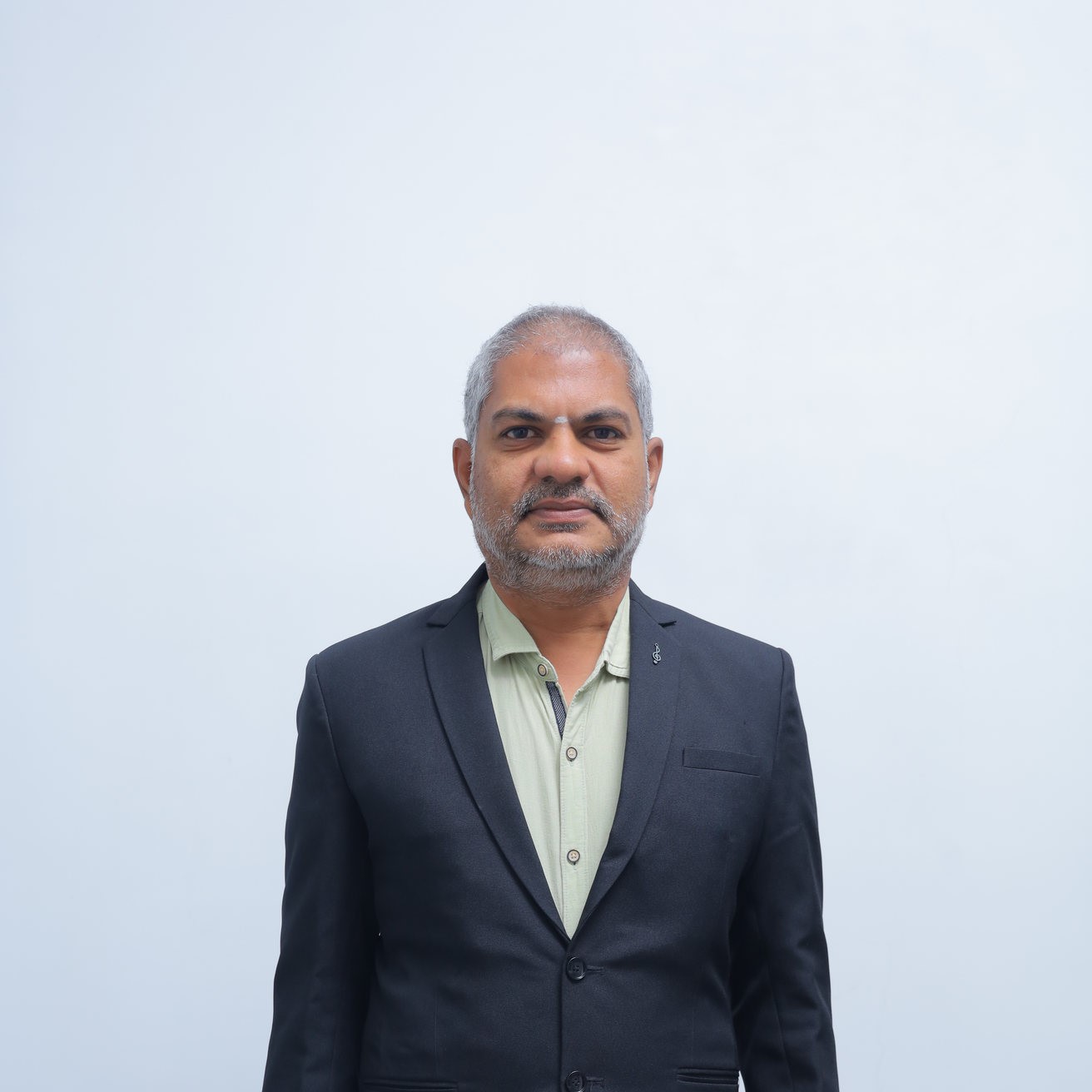 Dr. RAMESH BABU S