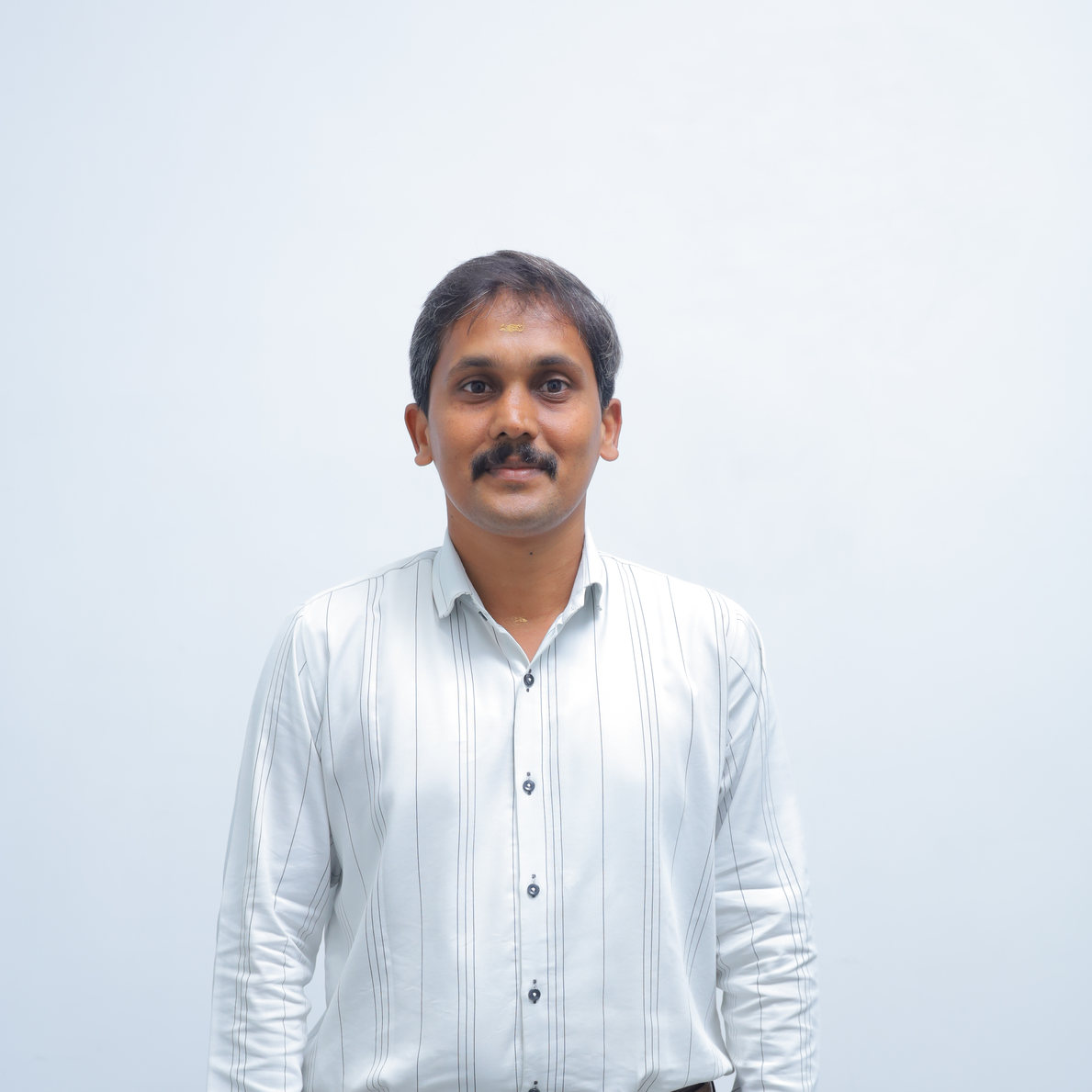 Dr. SARAVANABHAVAN M