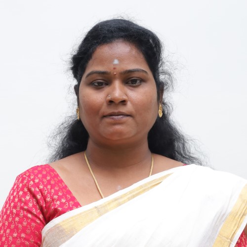Dr. NANTHINI C